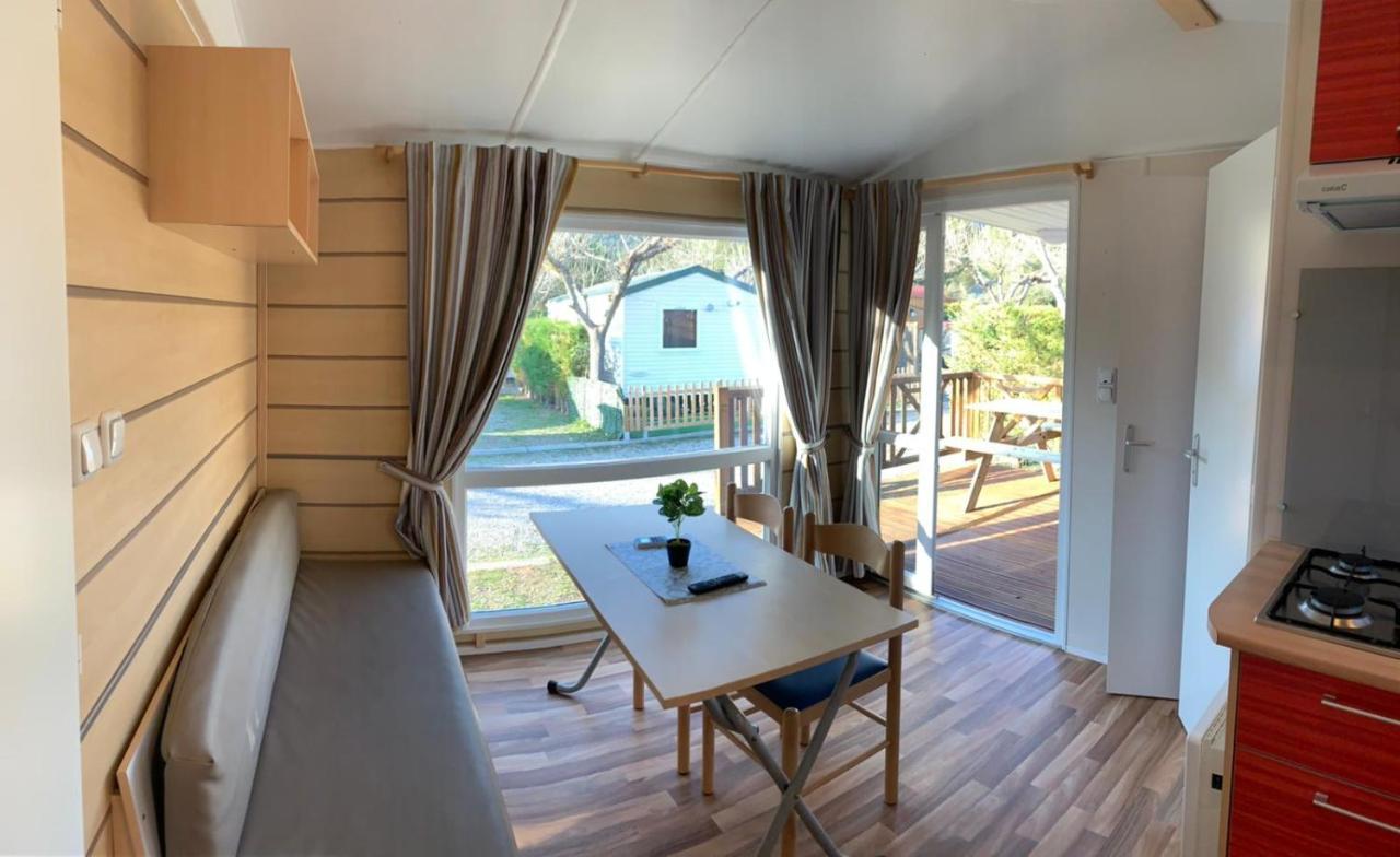 Camping Oliana Exterior foto