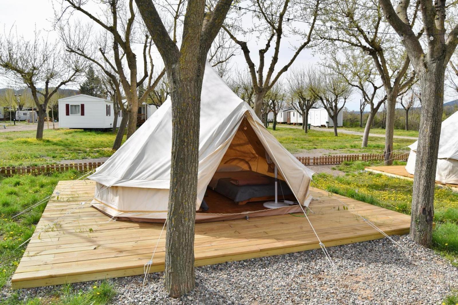 Camping Oliana Exterior foto