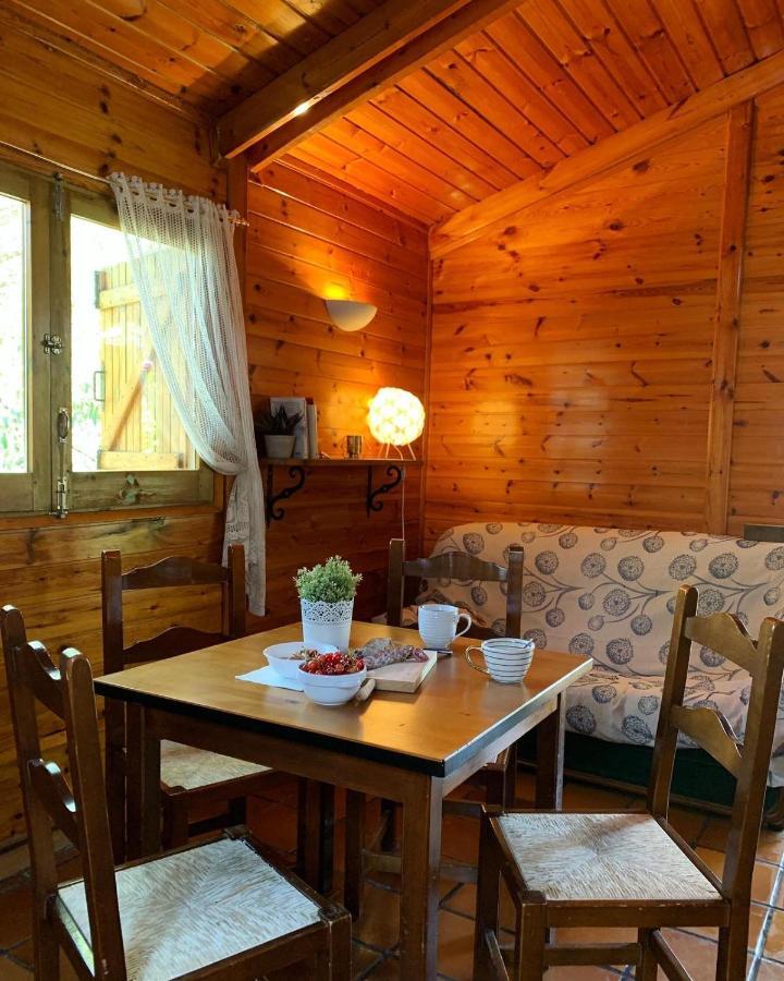 Camping Oliana Exterior foto