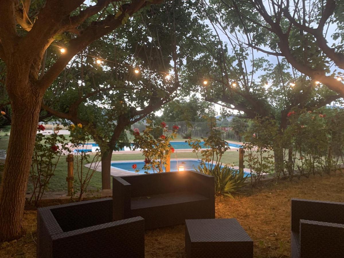 Camping Oliana Exterior foto